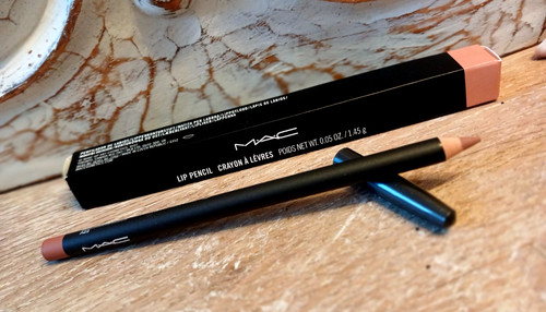 Mac lip pencil - in, cool