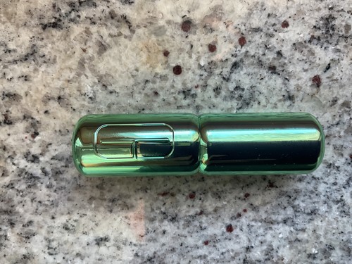 Clinique lipstick bare pop - bare,